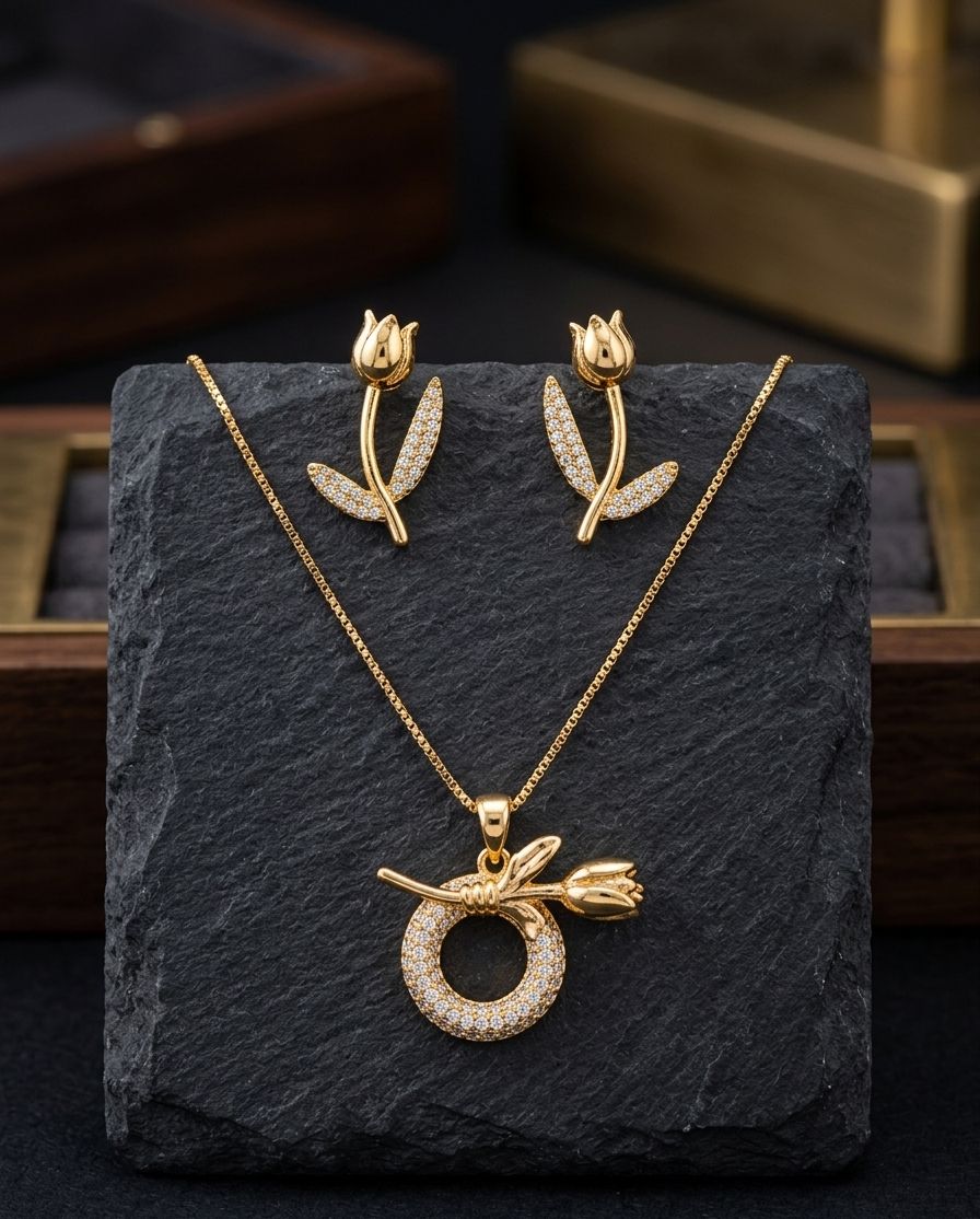 China gold zarkon stone locket set
